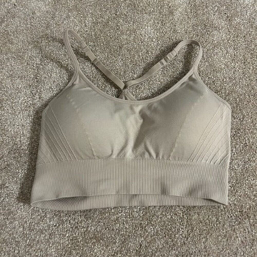 pro-fit sports bra